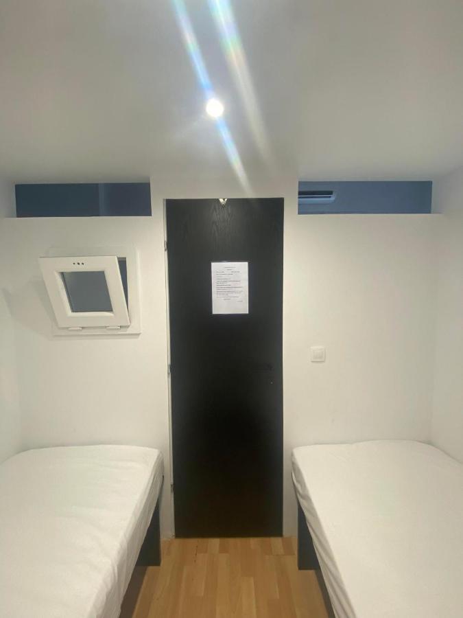Le.Chris Central Dorms Hotel Rethymno  ภายนอก รูปภาพ