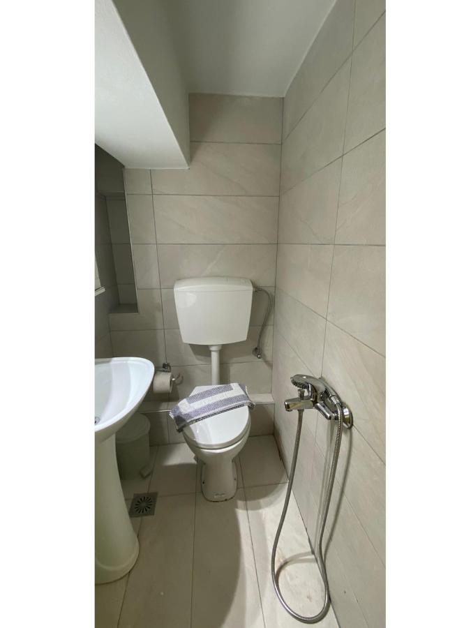 Le.Chris Central Dorms Hotel Rethymno  ภายนอก รูปภาพ